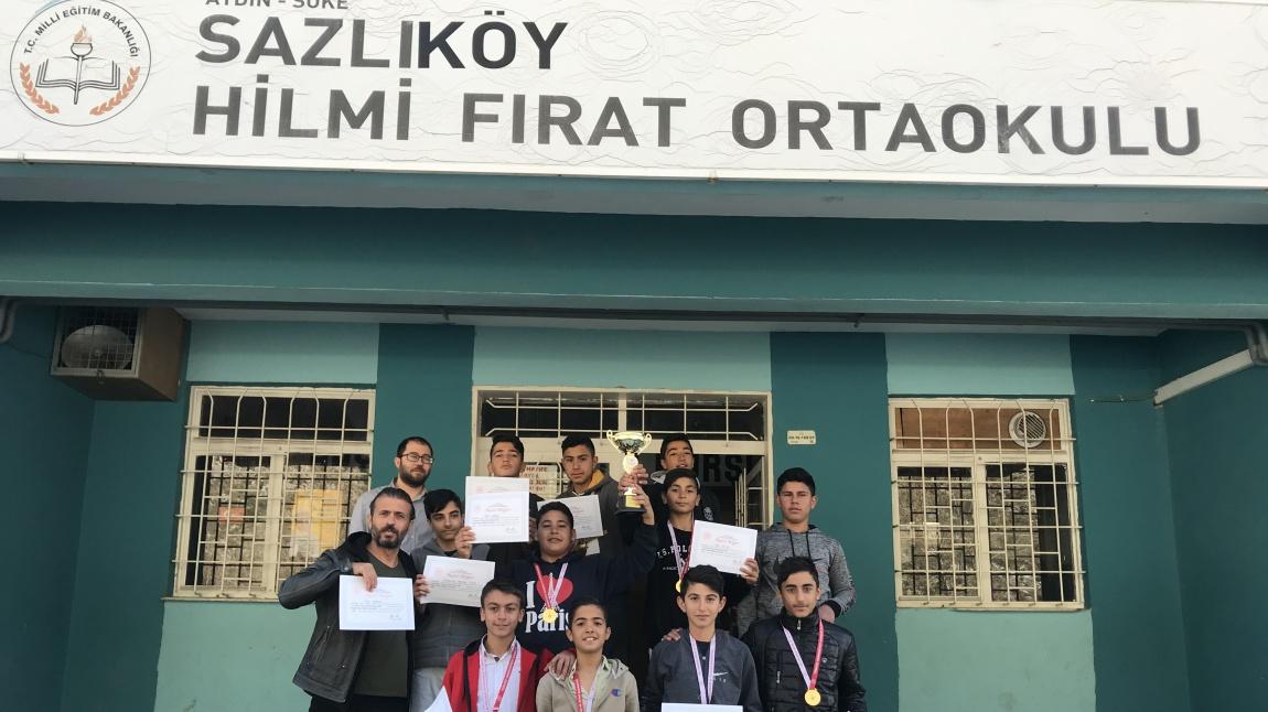 Yıldız erkekler voleybol turnuvası Aydın 1. olan öğrencilerimize başarı belgeleri